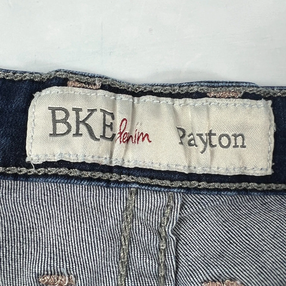 Pantalones cortos de mezclilla BKE para mujer 28 R Payton azul corte deshilachado dobladillo elástico pantalones cortos de mezclilla Foto 4 de 4
