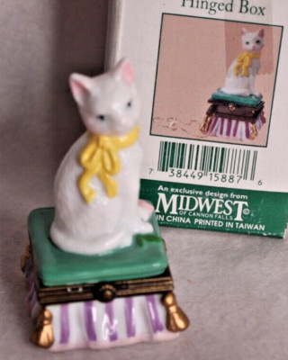 Porcelain Hinged Box Midwest Cannon Falls -White Cat Yellow Bow on Green Ottoman