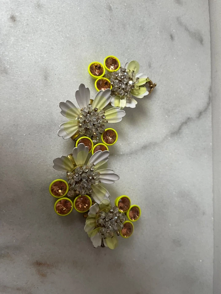 "Flor esmaltada JCrew con pétalos de Chartreuse y cristales de Brúleé naranja 8""" Foto 2 de 4