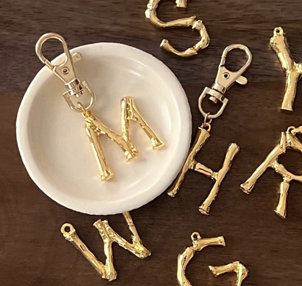 Alternate view of 24k Gold Plated Initial Keychain A-z Personalized Letter Key Ring Unisex Charm