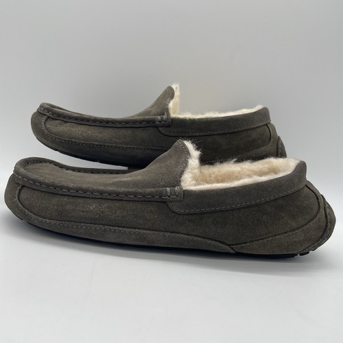 Ugg Mens 11 Shoes Ascot Charcoal Gray Suede Casual Moccasin Slippers 1101110