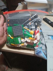 LEGO CITY: Cargo Terminal (60022) Incomplete