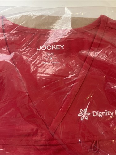 Dignity Health Scrub Top Women Small S Red Pockets Workwear Nursing ER Jockey - Picture 4 of 6