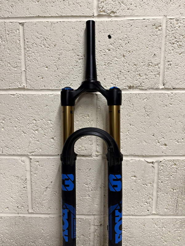 Fox 36 Factory FIT, Grip 2 damper, 140mm travel