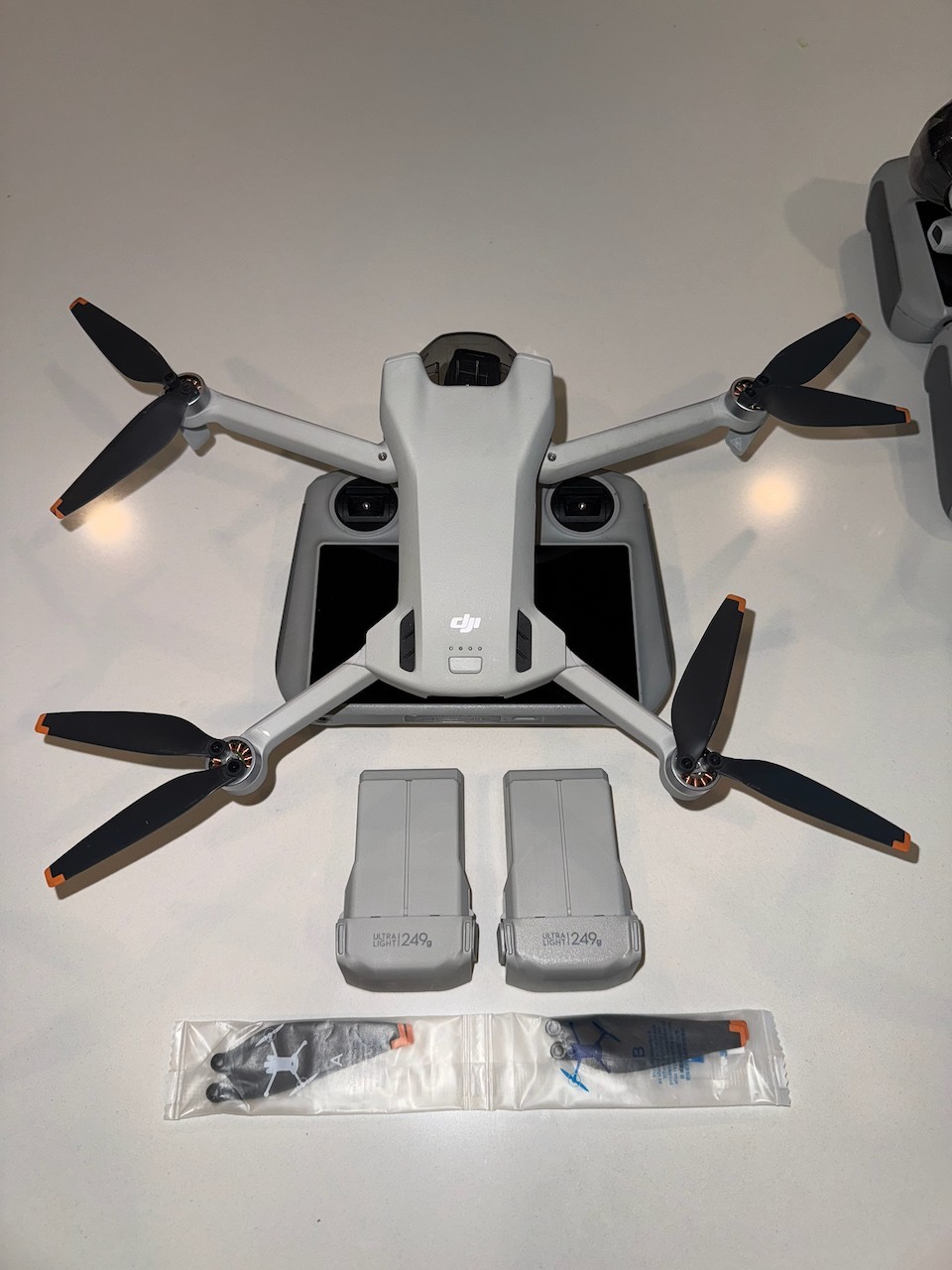 DJI Mini 3 Drone Fly More Combo w&sol;RC Remote 4K HDR 2 Batteries&excl; Fast SHIP