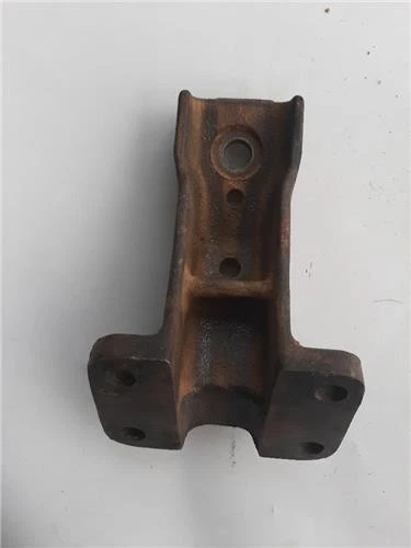 Engine Mount Daihatsu Rocky Hard Top (F7, F8) 2.8 TD DL 51 #45038 - Image 2 of 3