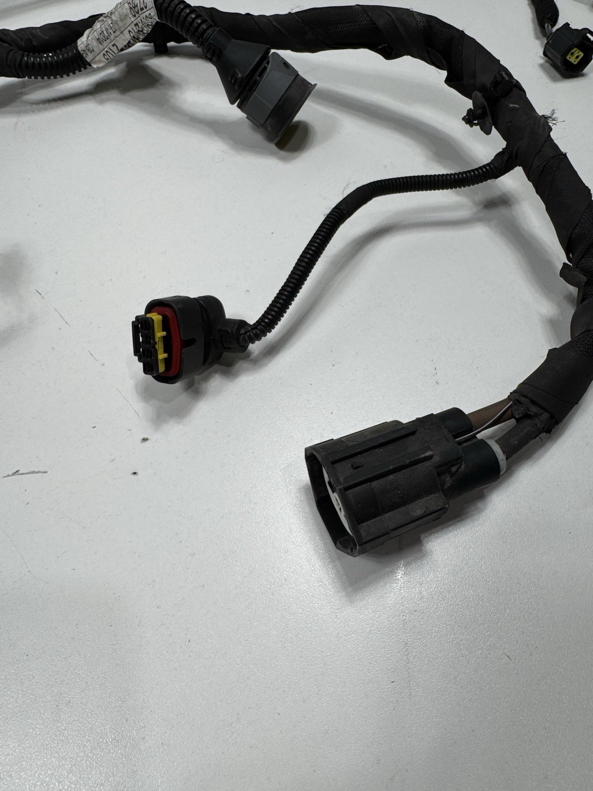 ✅2014-2019 MASERATI GHIBLI FRONT RIGHT FUSE BOX W HEADLIGHT WIRE HARNESS OEM