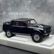 AUTOart 1/18 Lamborghini LM002 Nero Tenebre Black Diecast Car Model 74550
