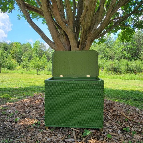 Vtg Harvey wicker laundry hamper basket avocado green padded top bench seat