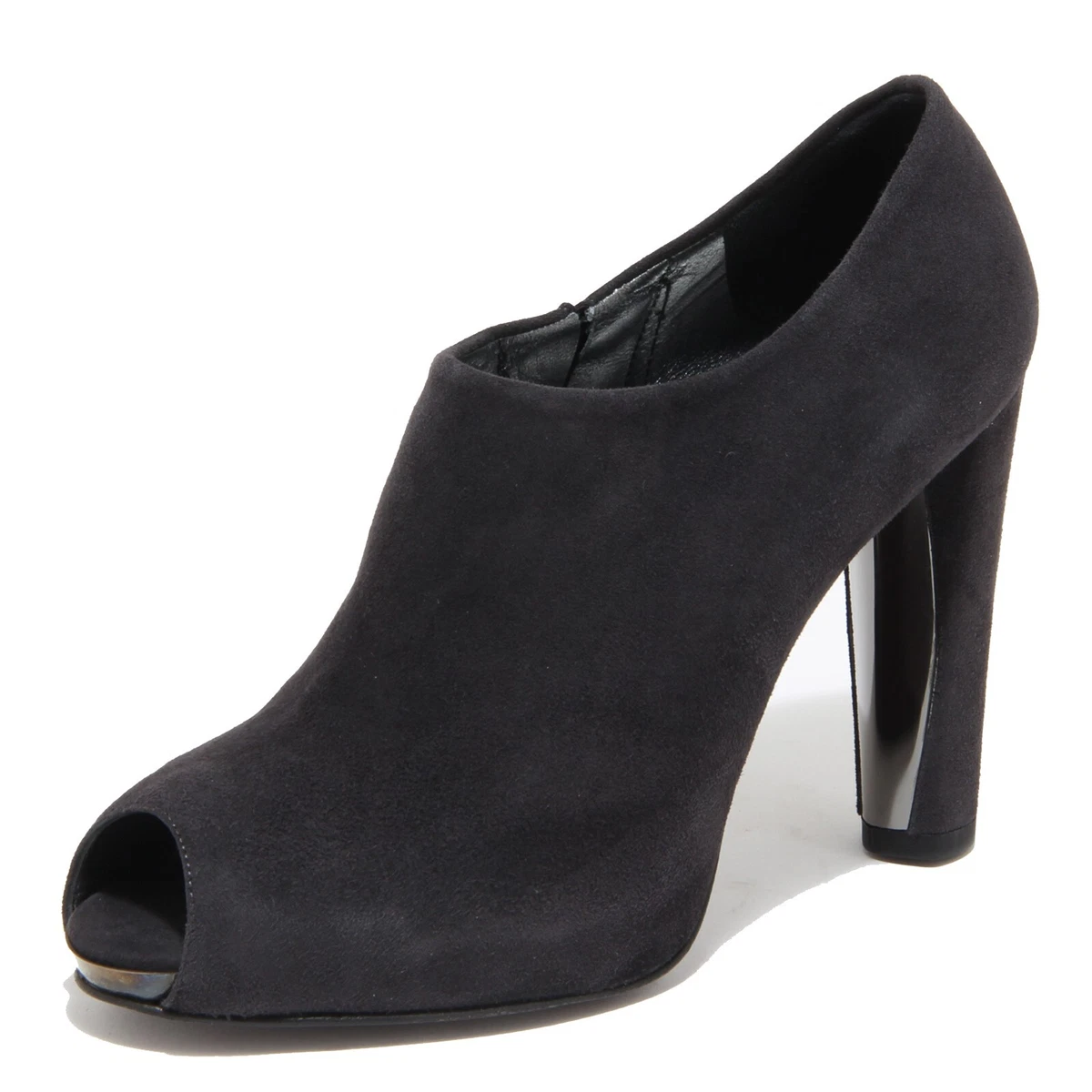Stuart weitzman new arrivals 2025