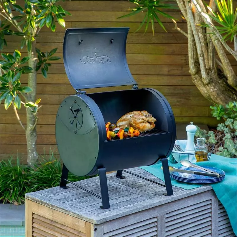 Deluxe Griller® Charcoal Grill - Char-Griller