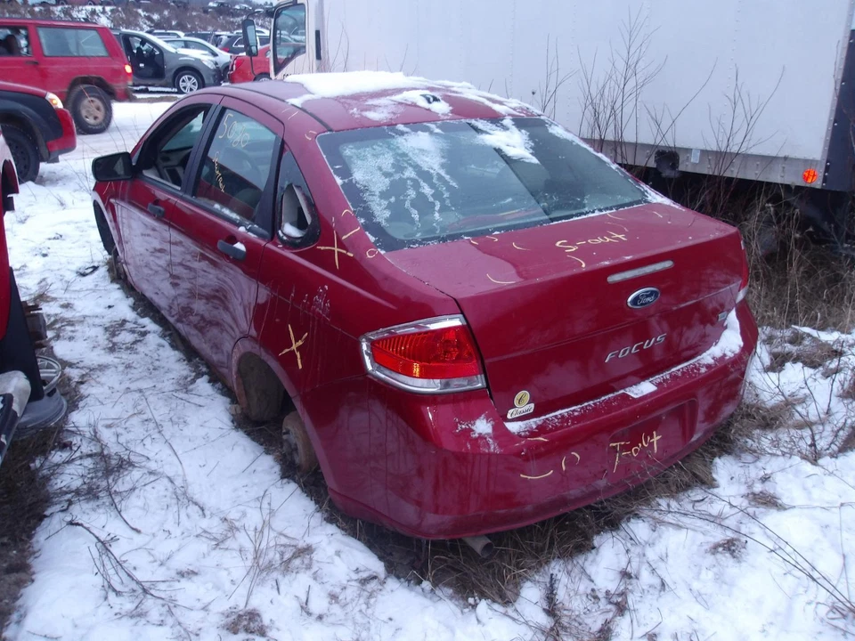 Used Engine Coolant Reservoir fits: 2010 Ford Focus  Grade A - Image 3 of 4