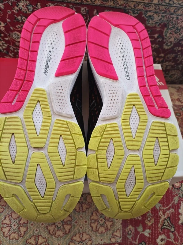 Baskets pour hommes New Balance taille 47 - Photo 3/4