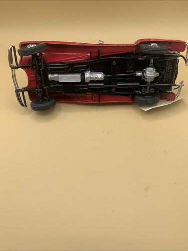 A Franklin Mint 1/24 Scale Precision The 1936 Mercedes 500 K Roadster Missing - Picture 16 of 24