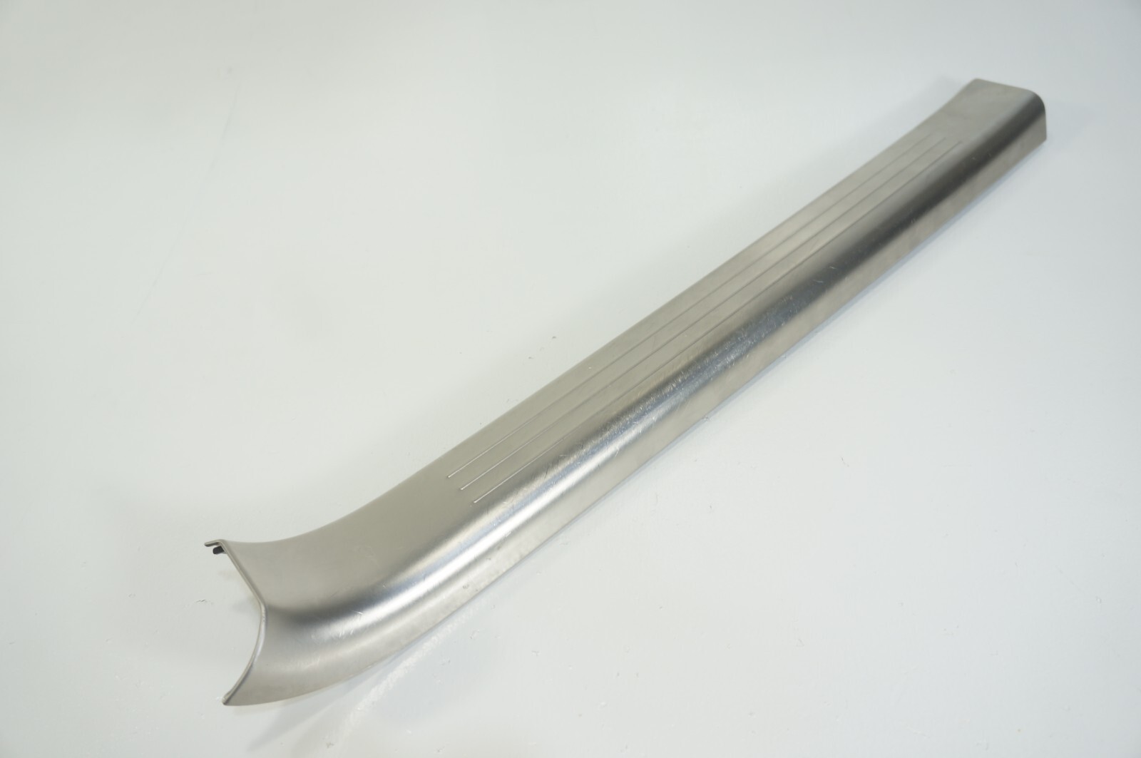 06-12 Bentley Continental Flying Spur FRONT Right Passenger Side Door Step Sill