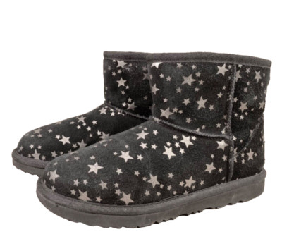 UGG Boots Classic Mini II schwarz Velours Leder Gr. 36 Lammfell Sterne  SH599