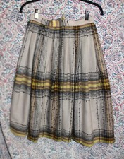 Vintage Women's Girls 1950s 1960s Pleated Plaid Wool Skirt