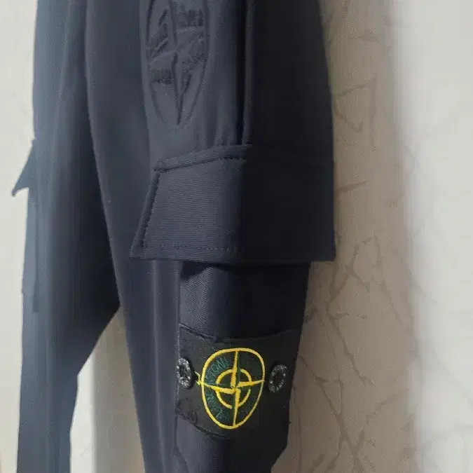 Stone Island Cargo Jogger Pants - Black S, Warm & Comfortable thumbnail 5