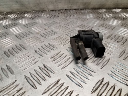 Audi Q5 SQ5 2012 Diesel 105kW Turbolader Druckwandler Magnetventil 1K0906283A