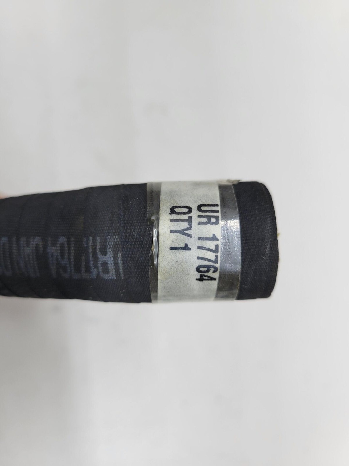 BENTLEY & ROLLS ROYCE-HEATER HOSE (Engine to tap) UR17764