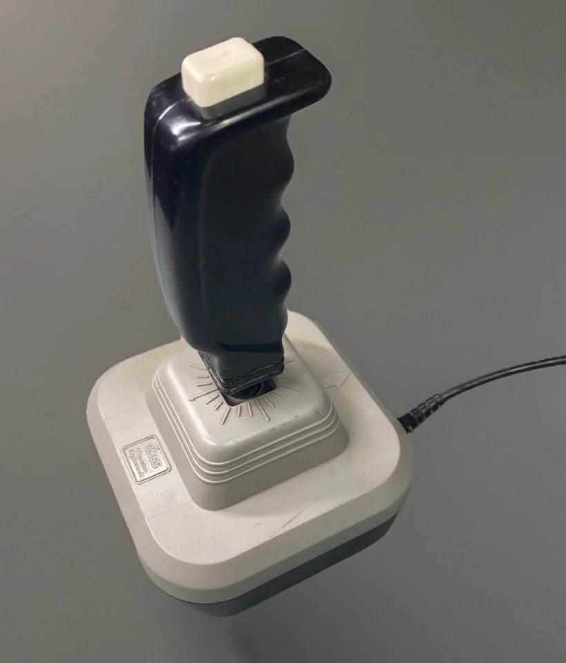 WICO THE BOSS Precision Engineered Joystick Controller COMMODORE 64 UNTESTED - Image 4 of 4