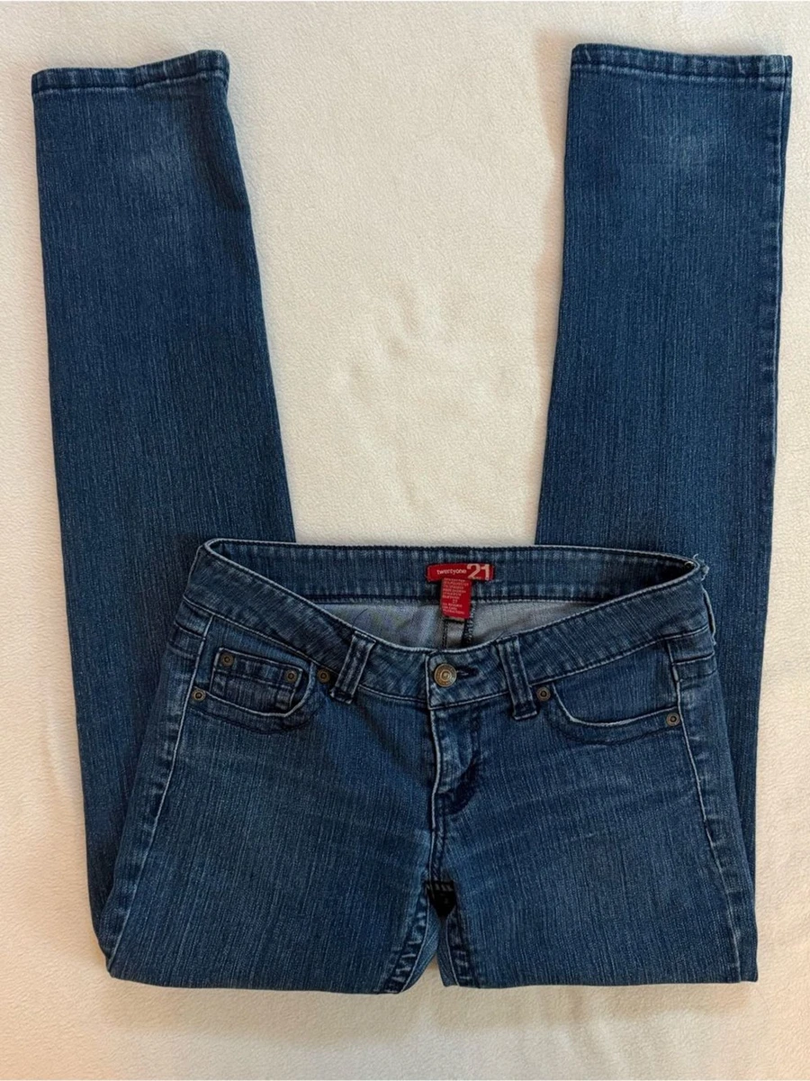 Pantalones de mezclilla ajustados Forever 21 tiro bajo azul oscuro talla 27 patinador indie Y2K años 00