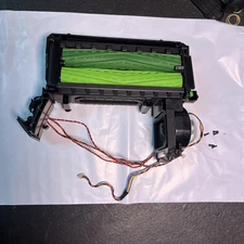 OEM i5+ Roomba Cleaning Head Module NEWEST VERSION Used Only 2.5 Hours Use 2024