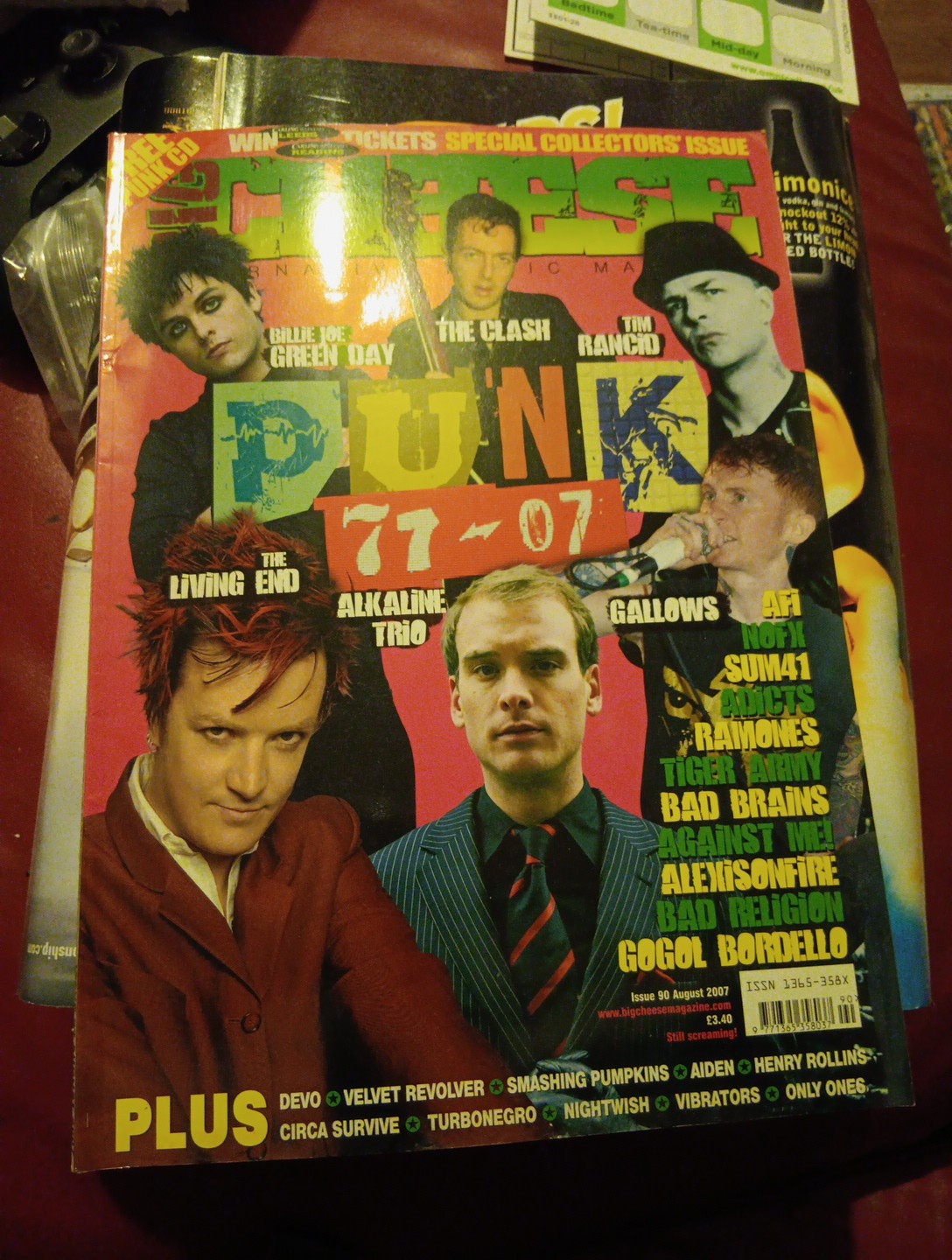 BIG CHEESE? MAGAZINE JUNE 2002 Music Rock Punk