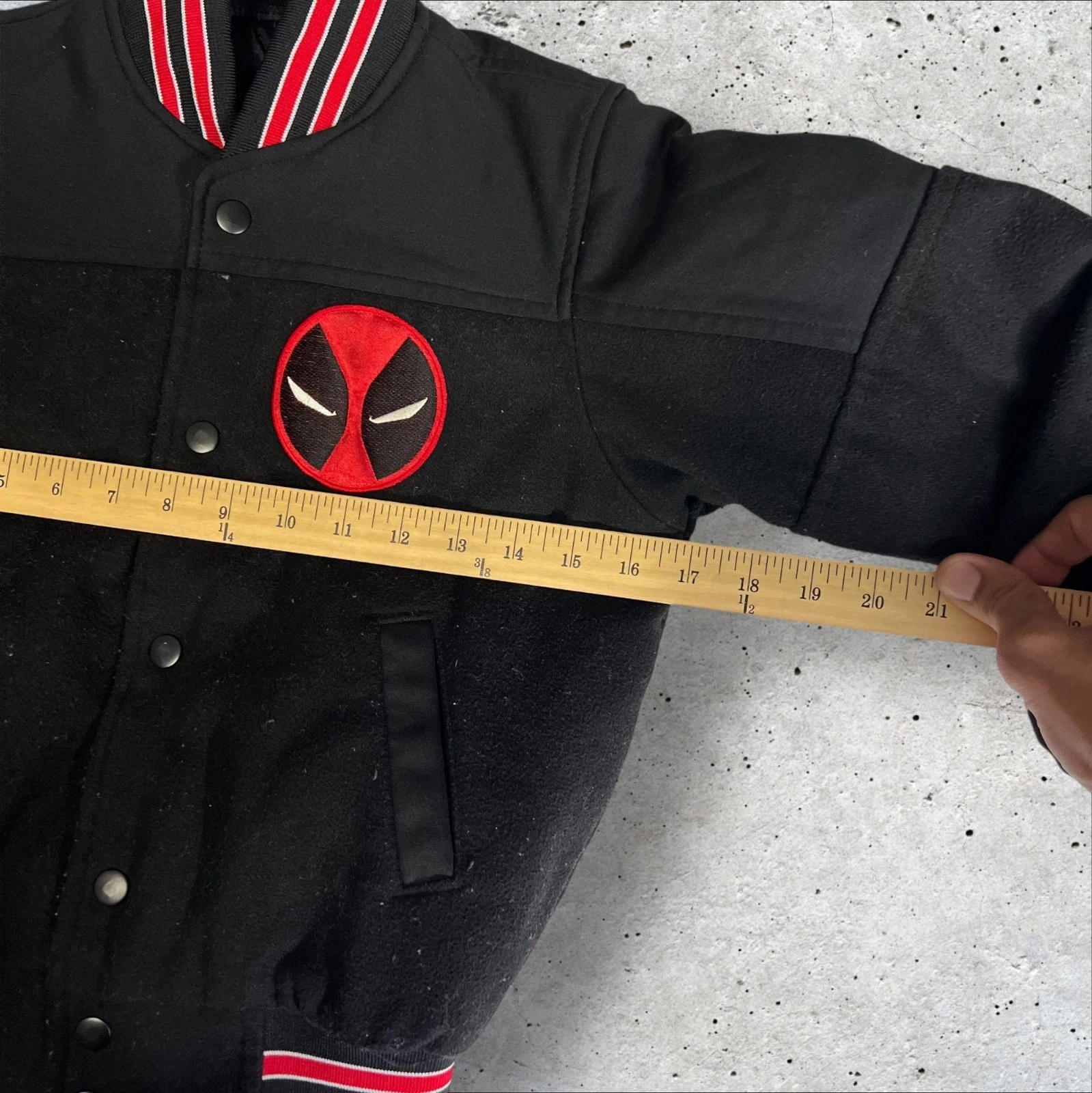 Kids Marvel Deadpool Men's Varsity Style Jacket Red Black Snap Button Up Size S