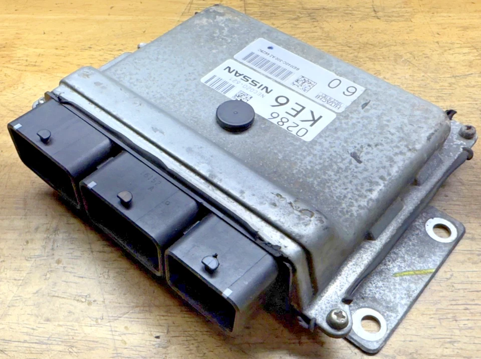 Módulo de controle de computador motor ECM 2016-17 Nissan Sentra 1.8L ECU PCM BEM40C-300 - Imagem 3 de 4