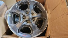 Wheel 17x7-12 Aluminum 5 Spoke Painted Gray Fits 20-23 Gladiator 578331 Wheel 17x7-12 Aluminum 5 Spoke Painted Gray Fits 20-23 Gladiator 578331