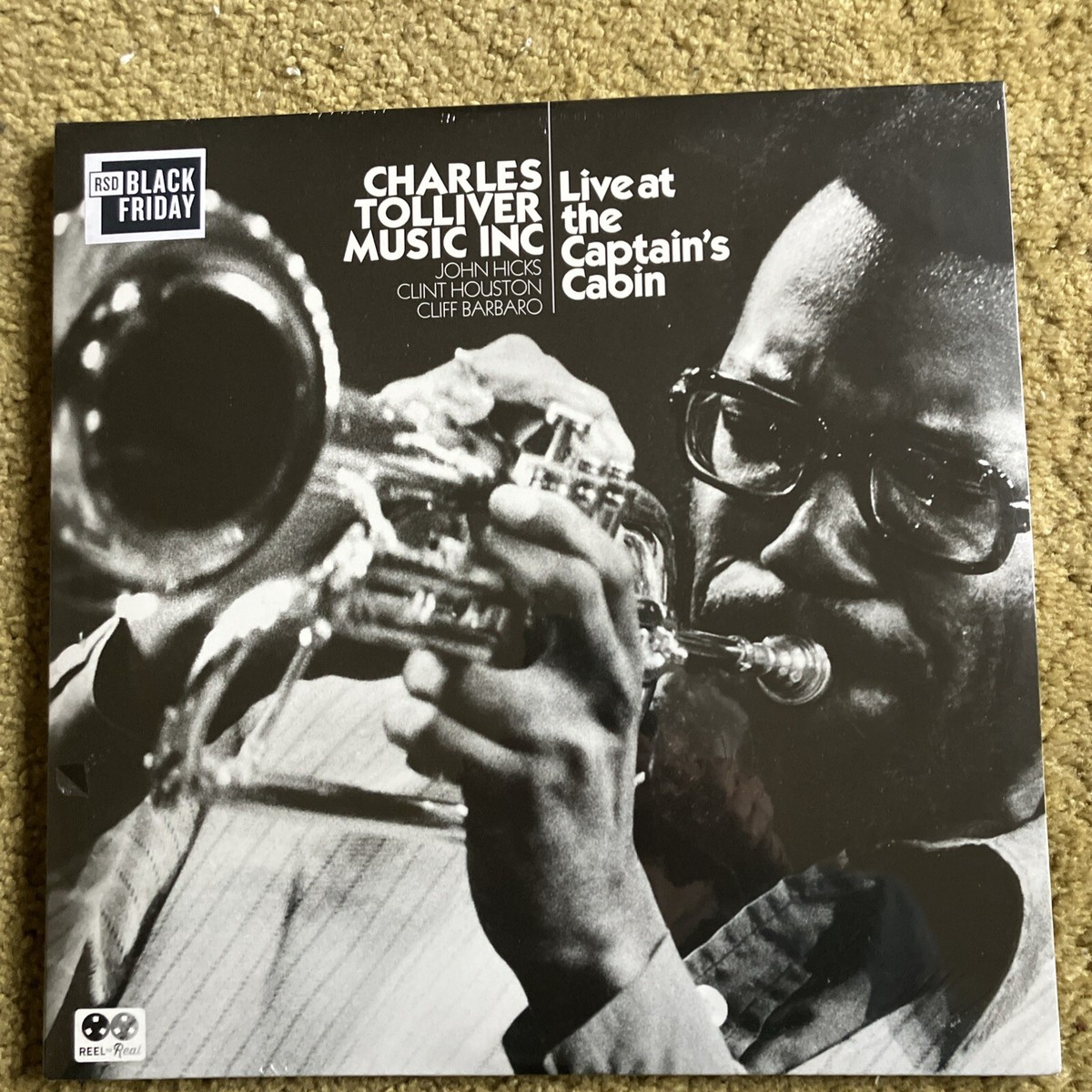 新品未使用 Live At The Captain's Cabin Amazon.com: live at