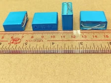 2 X EPCOS SIEMENS 3.3uF 250V 5% metallised polyester flim capacitor