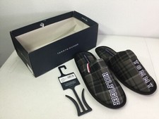 TOMMY HILFIGER Xavier Grey Plaid Men s Slippers. Men s Size 8. NEW.