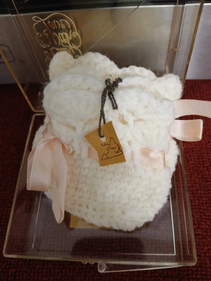 Botines para bebé con amor niña recién nacida blancos con cinta rosa Virginia Craft Foto 4 de 4