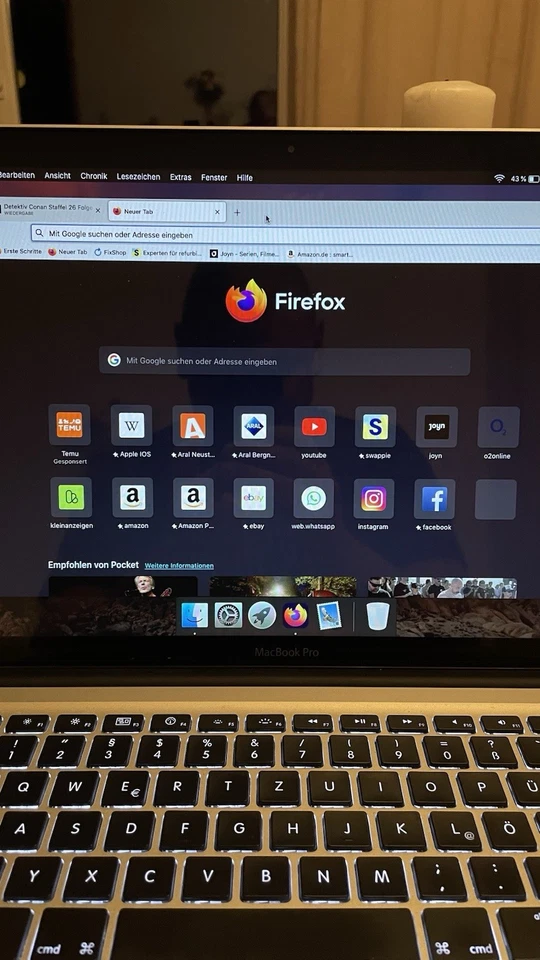 Apple MacBook Pro A1286 Intel Core i7 2.2 GHz 15.4 Zoll 128GB SSD/16GB RAM 2011 - Bild 2 von 4