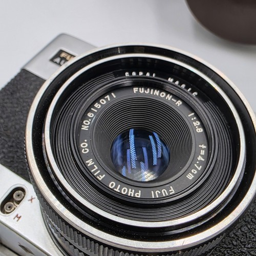 FUJICA 35 Auto-M 35mm rangefinder camera + case *Spares Or Repairs* - Picture 5 of 17