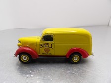 SHELL  1939 CHEVROLET PANEL TRUCK     2017 GREENLIGHT RUNNING ON EMPTY  1:64