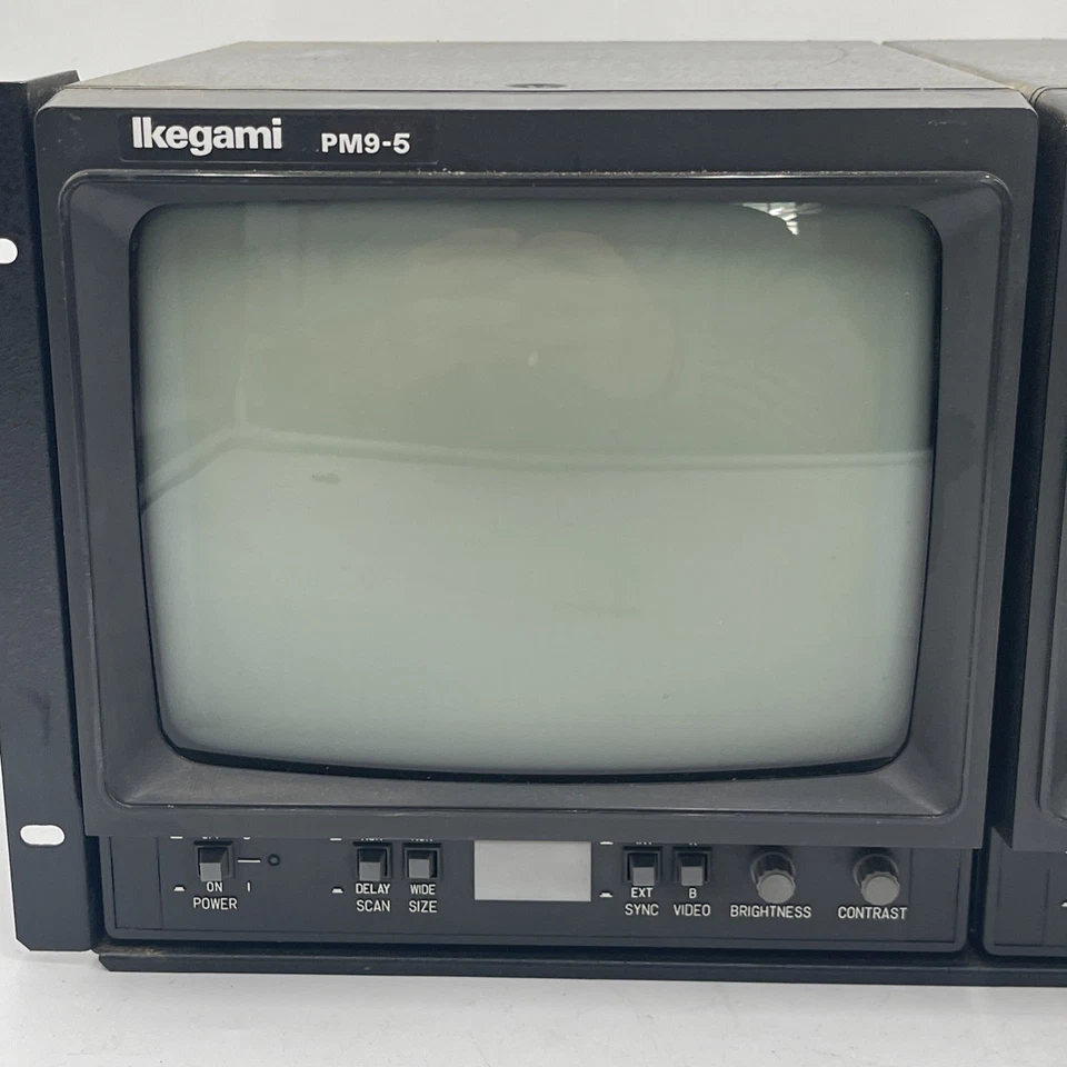 Pair Of 2 Mounted Ikegami PM9-5  9" Black White CRT Security Tv Monitor - Image 2 of 4