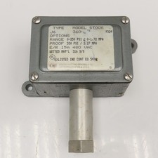 United Electric Controls Type J6 Model 360 0-250PSI 480VAC Pressure Switch