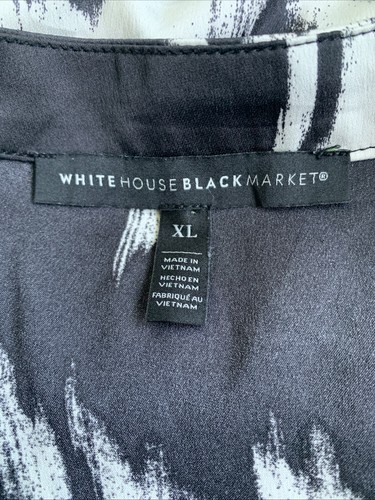 WHBM size XL black/white V-neck Batwing pullover blouse - Picture 5 of 5
