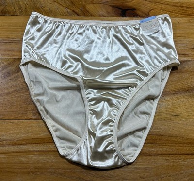 NWT Vintage CACIQUE Satin Stretch Hi-Cut Brief Panty Ivory