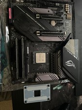 SUS ROG Strix X570-E Gaming ATX Motherboard B...