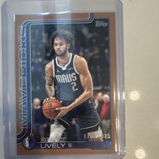 Topps 2025-26 Dereck Lively II #172 Dallas Mavericks Gold /2025 Basketball Card