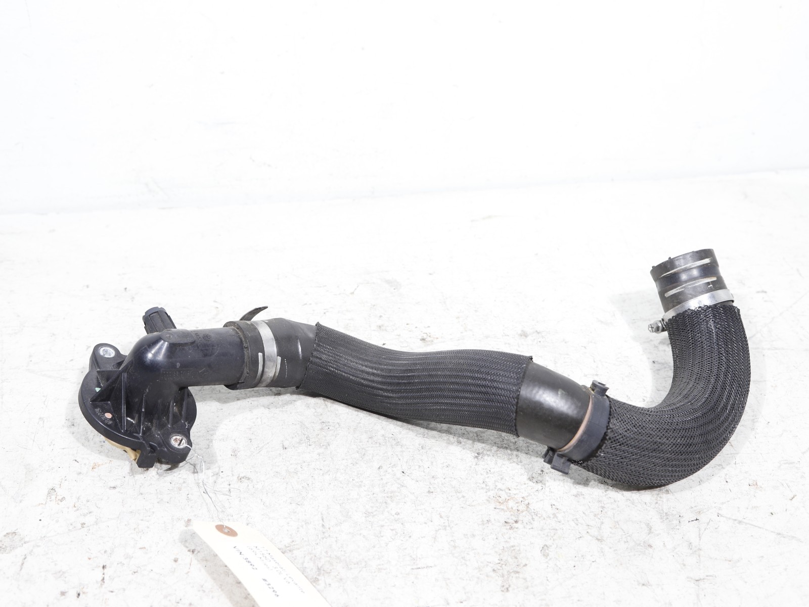 2017-2020 Maserati Levante Thermostat Housing W/ Hose Pipe OEM 69K