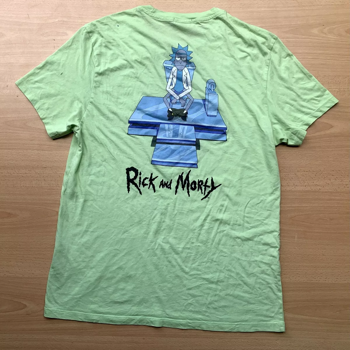 Rick and morty store shoes bershka