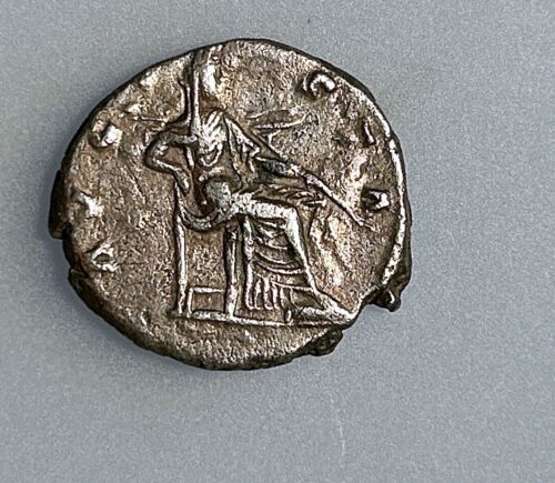 Roman Empire Faustina Maior Ar Denarius aVF - Picture 2 of 2