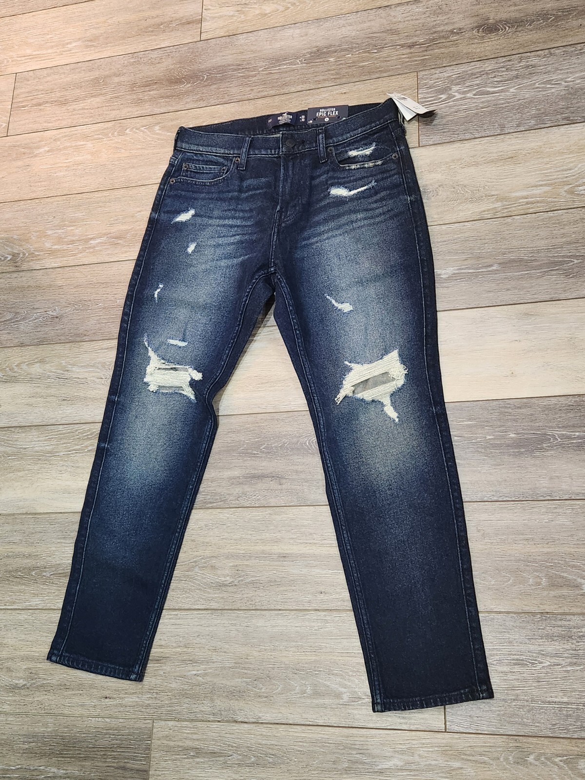 Hollister epic flex athletic skinny dark wash skinny distressed jeans