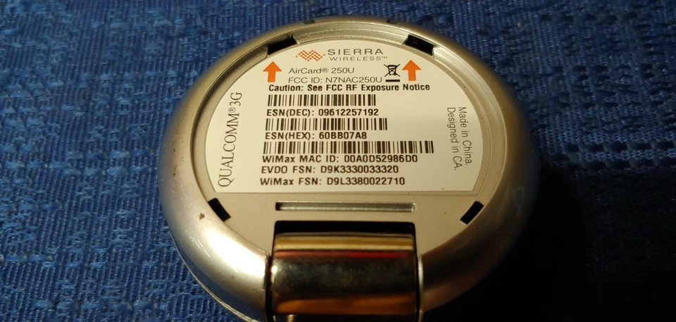 Mixed Lot of 60 Sprint Mobile Hotspots / Aircards - Image 4 of 4