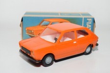 B17 1:20 ANKER PLASTIC FIAT 127 ORANGE MIB